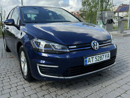 Фольксваген e-Golf 2017 в Ивано-Франковске на Automoto.ua Синий Фольксваген e-Golf, объемом двигателя 0 л и пробегом 130 тыс. км за 11100 $, фото 1 на Automoto.ua