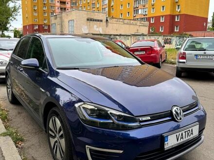 Синий Фольксваген e-Golf, объемом двигателя 0.14 л и пробегом 71 тыс. км за 15000 $, фото 1 на Automoto.ua