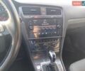 Зеленый Фольксваген e-Golf, объемом двигателя 0 л и пробегом 96 тыс. км за 12400 $, фото 7 на Automoto.ua