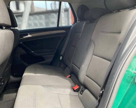 Зеленый Фольксваген e-Golf, объемом двигателя 0 л и пробегом 95 тыс. км за 12700 $, фото 18 на Automoto.ua