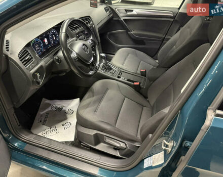 Зелений Фольксваген e-Golf, об'ємом двигуна 0 л та пробігом 186 тис. км за 11900 $, фото 12 на Automoto.ua