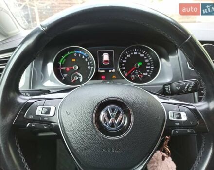 Зеленый Фольксваген e-Golf, объемом двигателя 0 л и пробегом 120 тыс. км за 12000 $, фото 11 на Automoto.ua