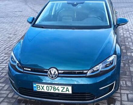 Зеленый Фольксваген e-Golf, объемом двигателя 0 л и пробегом 120 тыс. км за 12000 $, фото 1 на Automoto.ua