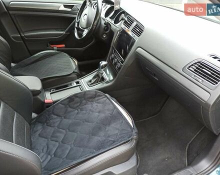 Зеленый Фольксваген e-Golf, объемом двигателя 0 л и пробегом 120 тыс. км за 12000 $, фото 16 на Automoto.ua