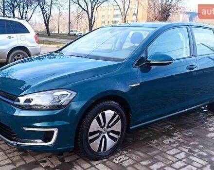 Зеленый Фольксваген e-Golf, объемом двигателя 0 л и пробегом 120 тыс. км за 12000 $, фото 2 на Automoto.ua