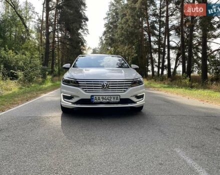 Белый Фольксваген e-Lavida, объемом двигателя 0 л и пробегом 30 тыс. км за 15800 $, фото 2 на Automoto.ua