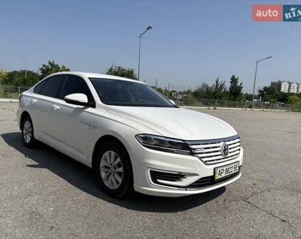 Белый Фольксваген e-Lavida, объемом двигателя 0 л и пробегом 150 тыс. км за 11000 $, фото 4 на Automoto.ua