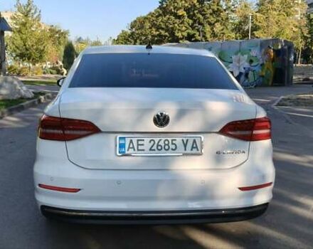 Белый Фольксваген e-Lavida, объемом двигателя 0 л и пробегом 76 тыс. км за 15000 $, фото 3 на Automoto.ua