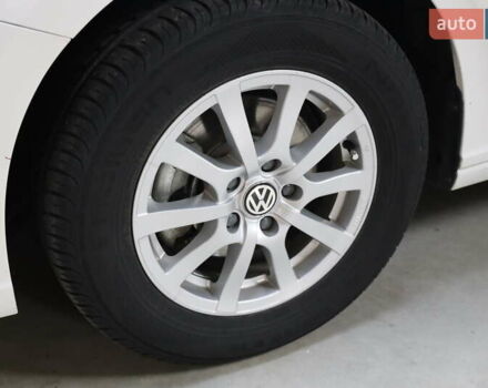 Белый Фольксваген e-Lavida, объемом двигателя 0 л и пробегом 26 тыс. км за 15900 $, фото 32 на Automoto.ua