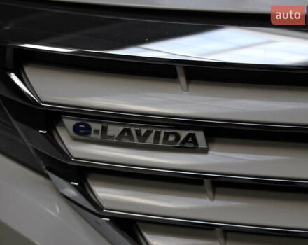 Белый Фольксваген e-Lavida, объемом двигателя 0 л и пробегом 26 тыс. км за 15900 $, фото 7 на Automoto.ua