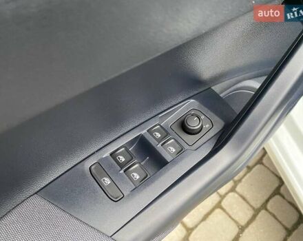 Белый Фольксваген e-Lavida, объемом двигателя 0 л и пробегом 1 тыс. км за 19900 $, фото 11 на Automoto.ua