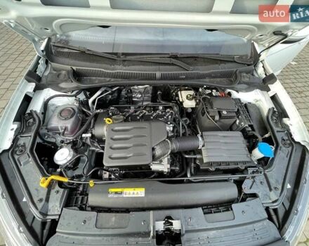 Белый Фольксваген e-Lavida, объемом двигателя 1.5 л и пробегом 1 тыс. км за 18900 $, фото 9 на Automoto.ua