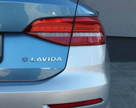 Серый Фольксваген e-Lavida, объемом двигателя 0 л и пробегом 54 тыс. км за 13500 $, фото 3 на Automoto.ua