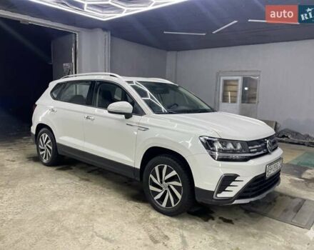 Білий Фольксваген E-Tharu, об'ємом двигуна 0 л та пробігом 130 тис. км за 17000 $, фото 2 на Automoto.ua