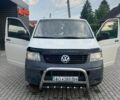 Білий Фольксваген e-Transporter, об'ємом двигуна 2.5 л та пробігом 250 тис. км за 10000 $, фото 1 на Automoto.ua