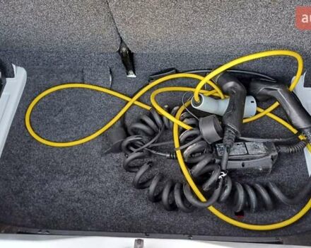 Білий Фольксваген e-up, об'ємом двигуна 0 л та пробігом 114 тис. км за 6499 $, фото 48 на Automoto.ua