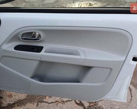 Білий Фольксваген e-up, об'ємом двигуна 0 л та пробігом 114 тис. км за 6499 $, фото 11 на Automoto.ua