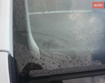 Фольксваген e-up 2013 в Самборе на Automoto.ua Белый Фольксваген e-up, объемом двигателя 0 л и пробегом 120 тыс. км за 6000 $, фото 58 на Automoto.ua