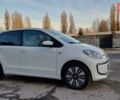 Білий Фольксваген e-up, об'ємом двигуна 0 л та пробігом 114 тис. км за 6499 $, фото 2 на Automoto.ua