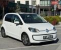 Белый Фольксваген e-up, объемом двигателя 0 л и пробегом 141 тыс. км за 6900 $, фото 2 на Automoto.ua