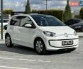 Фольксваген e-up 2013 в Городке на Automoto.ua Белый Фольксваген e-up, объемом двигателя 0 л и пробегом 141 тыс. км за 6300 $, фото 2 на Automoto.ua