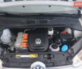 Фольксваген e-up 2013 в Самборе на Automoto.ua Белый Фольксваген e-up, объемом двигателя 0 л и пробегом 120 тыс. км за 6000 $, фото 52 на Automoto.ua