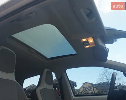 Фольксваген e-up 2013 в Самборе на Automoto.ua Белый Фольксваген e-up, объемом двигателя 0 л и пробегом 120 тыс. км за 6000 $, фото 40 на Automoto.ua