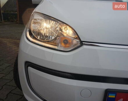 Фольксваген e-up 2013 в Самборе на Automoto.ua Белый Фольксваген e-up, объемом двигателя 0 л и пробегом 120 тыс. км за 6000 $, фото 21 на Automoto.ua