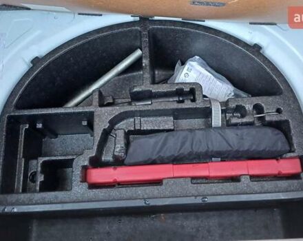 Білий Фольксваген e-up, об'ємом двигуна 0 л та пробігом 114 тис. км за 6499 $, фото 47 на Automoto.ua