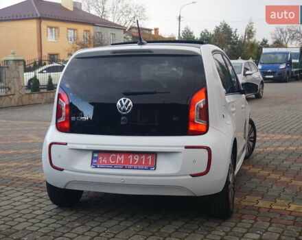 Фольксваген e-up 2013 в Самборе на Automoto.ua Белый Фольксваген e-up, объемом двигателя 0 л и пробегом 120 тыс. км за 6000 $, фото 8 на Automoto.ua