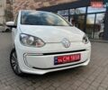 Белый Фольксваген e-up, объемом двигателя 0 л и пробегом 70 тыс. км за 5350 $, фото 2 на Automoto.ua