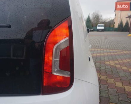 Фольксваген e-up 2013 в Самборе на Automoto.ua Белый Фольксваген e-up, объемом двигателя 0 л и пробегом 120 тыс. км за 6000 $, фото 22 на Automoto.ua