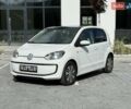 Белый Фольксваген e-up, объемом двигателя 0 л и пробегом 141 тыс. км за 6300 $, фото 1 на Automoto.ua