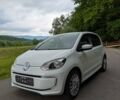 Белый Фольксваген e-up, объемом двигателя 0 л и пробегом 98 тыс. км за 5800 $, фото 1 на Automoto.ua