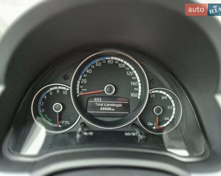 Білий Фольксваген e-up, об'ємом двигуна 0 л та пробігом 70 тис. км за 5750 $, фото 10 на Automoto.ua