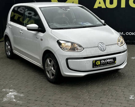 Белый Фольксваген e-up, объемом двигателя 0 л и пробегом 72 тыс. км за 6900 $, фото 2 на Automoto.ua