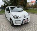 Фольксваген e-up 2013 в Каменце-Подольском на Automoto.ua Белый Фольксваген e-up, объемом двигателя 0 л и пробегом 150 тыс. км за 5999 $, фото 2 на Automoto.ua