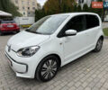 Фольксваген e-up 2013 в Каменце-Подольском на Automoto.ua Белый Фольксваген e-up, объемом двигателя 0 л и пробегом 150 тыс. км за 5999 $, фото 8 на Automoto.ua