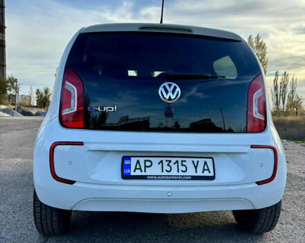 Фольксваген e-up 2013 в Кривом Роге на Automoto.ua Белый Фольксваген e-up, объемом двигателя 0 л и пробегом 124 тыс. км за 6900 $, фото 1 на Automoto.ua