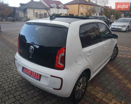 Фольксваген e-up 2013 в Самборе на Automoto.ua Белый Фольксваген e-up, объемом двигателя 0 л и пробегом 120 тыс. км за 6000 $, фото 16 на Automoto.ua