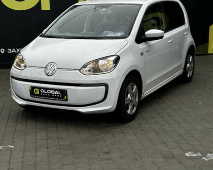 Белый Фольксваген e-up, объемом двигателя 0 л и пробегом 72 тыс. км за 6900 $, фото 1 на Automoto.ua