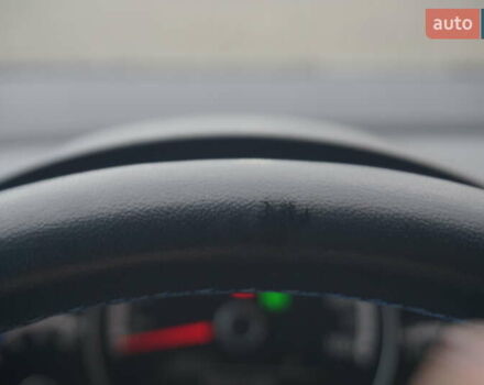 Фольксваген e-up 2013 в Самборе на Automoto.ua Белый Фольксваген e-up, объемом двигателя 0 л и пробегом 120 тыс. км за 6000 $, фото 29 на Automoto.ua