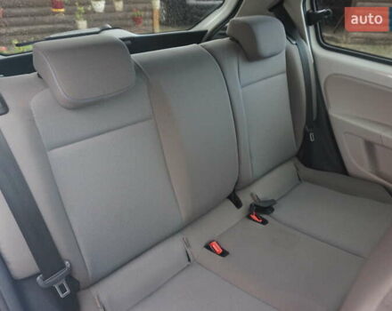 Фольксваген e-up 2013 в Самборе на Automoto.ua Белый Фольксваген e-up, объемом двигателя 0 л и пробегом 120 тыс. км за 6000 $, фото 43 на Automoto.ua