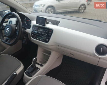 Фольксваген e-up 2013 в Самборе на Automoto.ua Белый Фольксваген e-up, объемом двигателя 0 л и пробегом 120 тыс. км за 6000 $, фото 39 на Automoto.ua