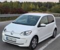 Белый Фольксваген e-up, объемом двигателя 0 л и пробегом 135 тыс. км за 6300 $, фото 3 на Automoto.ua