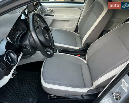 Белый Фольксваген e-up, объемом двигателя 0 л и пробегом 101 тыс. км за 6250 $, фото 114 на Automoto.ua