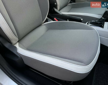 Белый Фольксваген e-up, объемом двигателя 0 л и пробегом 101 тыс. км за 6250 $, фото 124 на Automoto.ua