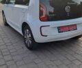 Белый Фольксваген e-up, объемом двигателя 0 л и пробегом 157 тыс. км за 6000 $, фото 17 на Automoto.ua