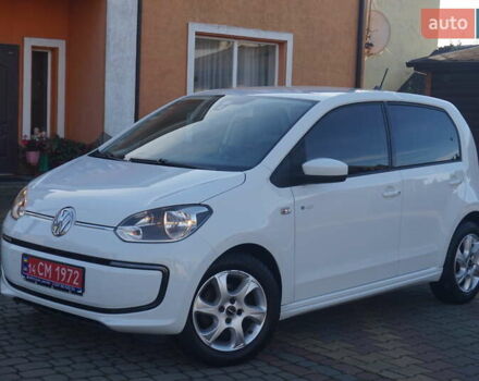 Белый Фольксваген e-up, объемом двигателя 0 л и пробегом 84 тыс. км за 6200 $, фото 1 на Automoto.ua