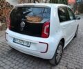 Белый Фольксваген e-up, объемом двигателя 0 л и пробегом 120 тыс. км за 5950 $, фото 7 на Automoto.ua